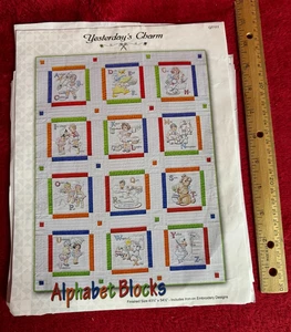 Blocchi Alfabeto Modelli Trapuntati di Yesterday's Charm Set Venduto così com'è Tutti i Modelli - Foto 1 di 3