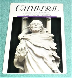 LIBRO COPERTINA RIGIDA / LA CATTEDRALE DI SAN PIETRO E SAN PAOLO di ROBERT LLEWELLYN - Foto 1 di 8