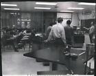 1971 Press Photo Physics Class At Nathan Hale High School, West Allis.