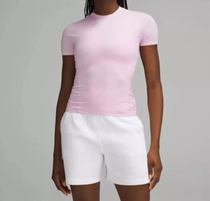 Wundermost Ultra-Soft Nulu Hip-Length Crew Short-Sleeve Shirt Vitapink Size XS. - Picture 1 of 3