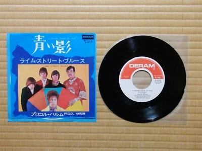 Procol Harum – A Whiter Shade Of Pale D-1111 Japan 7", 45 RPM, Single - Image 1 of 3