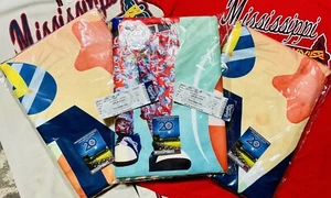(1) /1000 DIDDLY MISSISSIPPI BRAVES LIMITED BEACH TOWEL W GAME TICKET FAREWELL - Picture 1 of 7