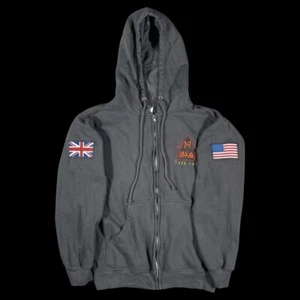 DEF LEPPARD Hoodie Herren Small Grau Tour 2018 Raised Schriftzug Logo Flaggen RAR - Bild 1 von 8