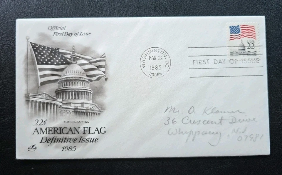 US FDC # 2114 American Flag 22c 1985. - Image 1 of 4