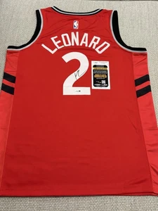 JSA COA KAWHI LEONARD signed handsigniert Toronto Raptors Trikot 2019 NBA Champs - Bild 1 von 3