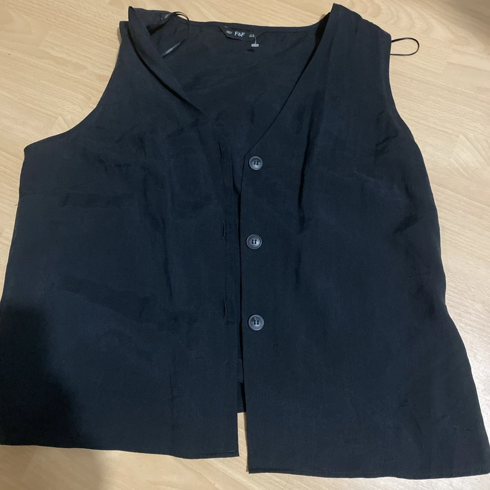 Womens Black Gilet Waistcoat Size UK16 - Image 1 of 1