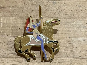 a PINS PIN CHEVAL HORSE JESSICA RABBIT PIN-UP SEXY    VERSION DORE 100 EX - Picture 1 of 1