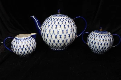 RUSSIAN LOMONOSOV COBALT NET TEA SERVICE TEAPOT SUGAR BOWL CREAMER PERFECT - Image 1 of 4