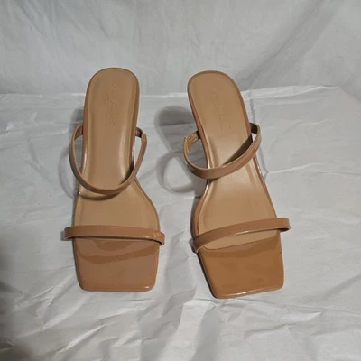 Nueva sandalia para mujer cuadrada punta abierta chanclas tacón de aguja talla 10 Foto 1 de 4