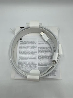 Apple MKQ42AMA Lightning to 2m USB-C Cable, Open Box - Image 1 of 4