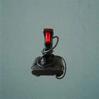 joystick commodore Vic 20 - Immagine 1 di 4