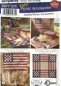 Simplicity Quilred Picknick Zubehör Patriotisches Muster 5977 UNCUT - Bild 1 von 2