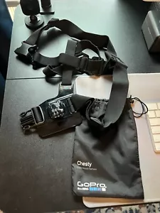Arnés de montaje en el pecho negro GOPRO usado - Imagen 1 de 1