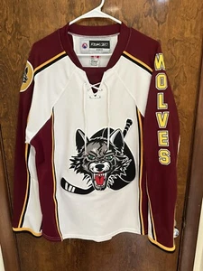 Chicago Wolves Reebok White Alternate Jersey (M) - Picture 1 of 7