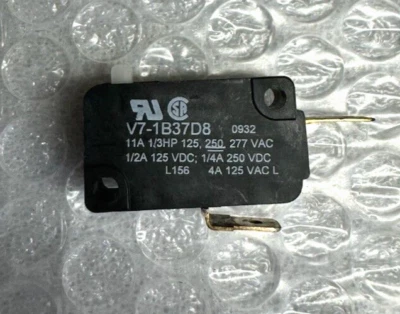 Interruptor de cinta de correr Precor - Parte #12259-102 - (9.31 9.33 956 C932i C954i TRM10) Foto 1 de 2