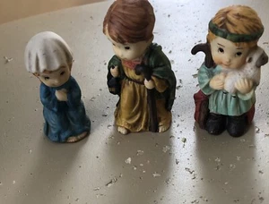 Nativity Replacement Figurines Mary Joseph Shepard 3-4” - Picture 1 of 2