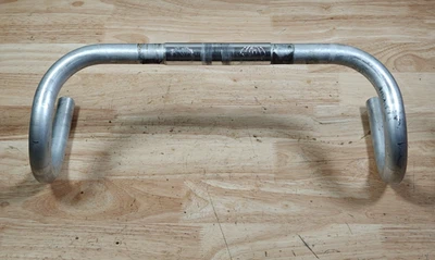Nitto B115 Handlebars / Handlebar 25.4mm Clamp x 42mm - Image 1 of 4