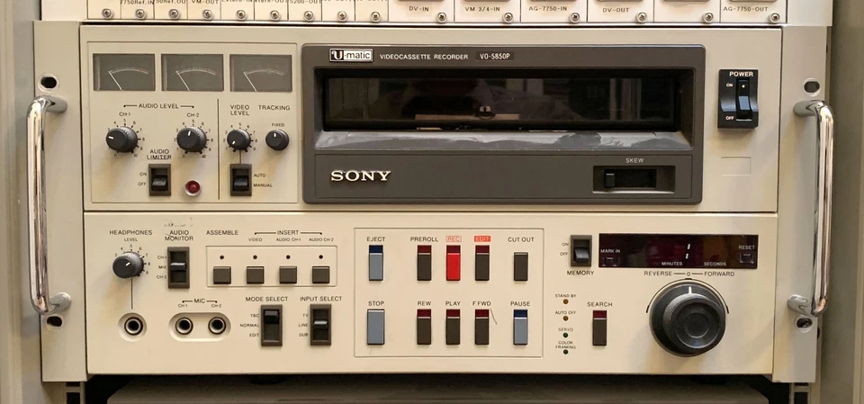 SONY VO-5850P Professional U-MATIC Videorecorder PAL - Bild 1 von 1