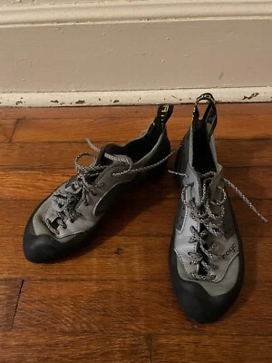 Zapato de Escalada La Sportiva Nago - Para Mujer Talla 39/7.5 Con Cordones Hecho en Italia Foto 1 de 4