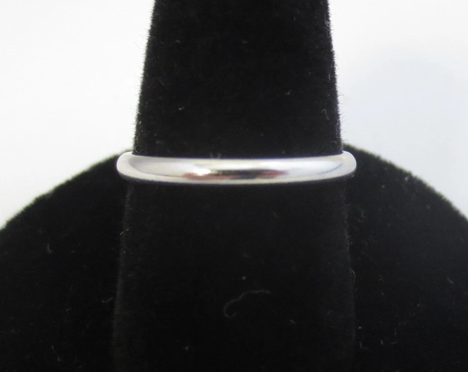 SIZE 10 14KT WHITE GOLD EP UNISEX 2MM SMOOTH WEDDING RING  - Image 1 of 1