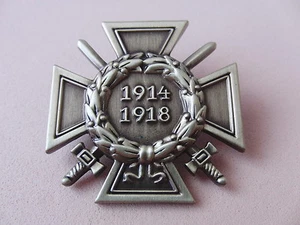 Pin FRONTKÄMPFER Eisernes Kreuz EK Schwerter Militaria - 113 - Picture 1 of 2