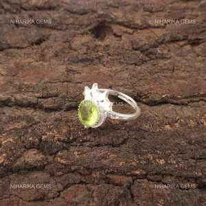 Natural Peridot Boho Solitaire Halloween Wife Ring Jewelry 925 Sterling Silver - Picture 1 of 10
