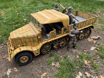  Rare 1/6 Scale RC German WW2 18 ton  sd.kfz.9 famo Dragon 3R etc in stock  - Image 1 of 4