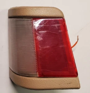 91-96 Roadmaster Caprice Impala SS Tan LH Rear Door Courtesy Light Lamp - Picture 1 of 8