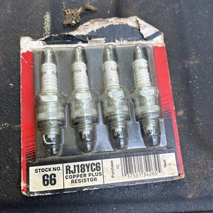 4 New Vintage 1984 Original Champion Spark Plugs RJ18YC6 No. 66 - Picture 1 of 2