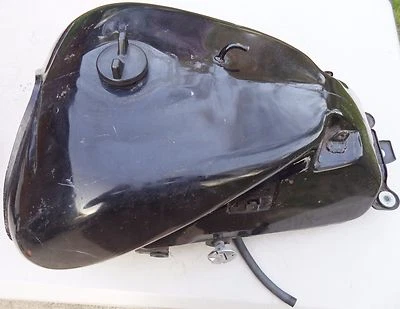 '87 NINJA 250 R EX250 250R GAS TANK CAP PETCOCK FUEL TAP PETROL 1987 KAWASAKI Foto 1 de 4