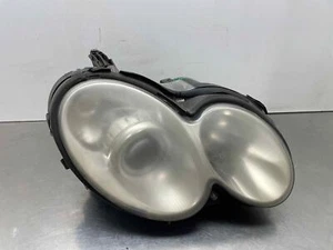 2008 Mercedes CLK550 Headlight Lamp Passenger Right Bi-Xenon HID OEM 2098202061 - Picture 1 of 8