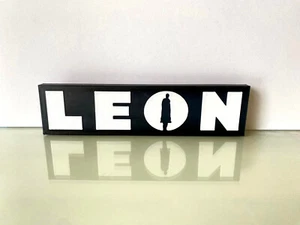 Leon The Professional Logo Cut Out Leon 12 Year Old Mathilda Neighbour Assassin - Bild 1 von 3