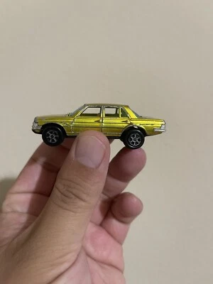 YATMING-MERCEDES-BENZ- 450 SEL 4 PUERTAS-#1012 Hecho en Hong Kong Foto 1 de 4