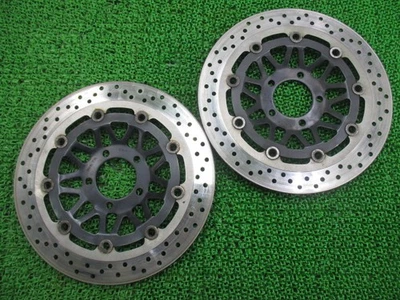 Discos de freio dianteiro Suzuki Bandit 1200S usados (esquerda e direita) GV77A. Sem dobras,... - Imagem 1 de 4