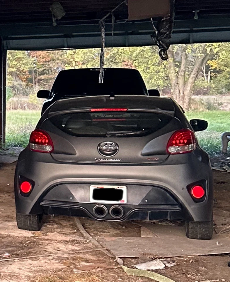 2014 Hyundai Veloster Parts- Read Description - Image 1 of 1