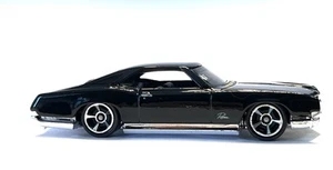 Hot Wheels New 2025 66’ Buick Rivera Unspun Correct Parts - Picture 1 of 6