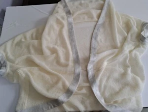 AB Nahlik Linen Bolero Cardigan in Shimmer White with Silver Color Trim NWOT - Picture 1 of 3