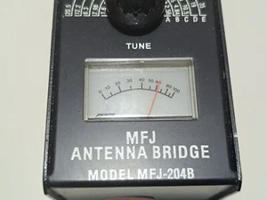 mfj-204b Antenna Bridge working, battery included - Photo 1/8
