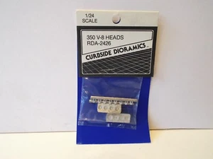 1:24 RDA-2426 CURBSIDE DIORAMICS 350V8 CYLINDER HEADS RARE SOC (KS17) - Picture 1 of 1