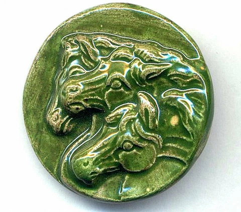 Large Stunning Vintage 1940's Hand Made Ceramic Button…Three Horse Heads…Quigley Cover