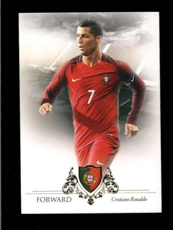 CRISTIANO RONALDO 2016 FUTERA UNIQUE #085 TEAM REAL MADRID BC7596 - Image 1 of 1