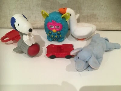5 Lot McDonalds Toy Figures Snoopy, Ferdinand, Furby, Peanut, Justice League Car - Image 1 of 4