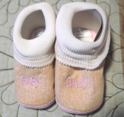 Bebé Niña Botas Bebé Recién Nacido Suela Suave Botines Beige y Rosa Bebé Letras Foto 1 de 3