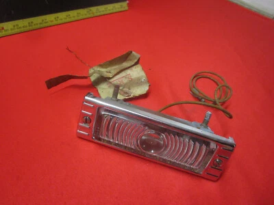 1947 1948 1949 1950 1951 1952 1953 CHEVROLET TRUCK PARKING LIGHT NOS - Image 1 of 4