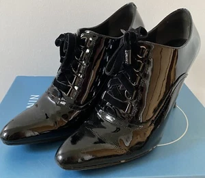 🖤 Nine West Vintage Black Patent Leather Lace Up Heeled Boot Shoes Size 5 / 38 - Picture 1 of 8