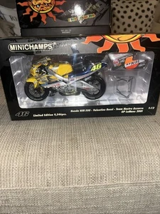 MINICHAMPS ROSSI LTD ED. HONDA NSR 500 GP LEMANS 2001 WITH BOX - Picture 1 of 6