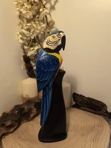 Fair Trade handgeschnitzter und bemalter Papageienvogel 30 cm hoch - blau - Bild 1 von 9