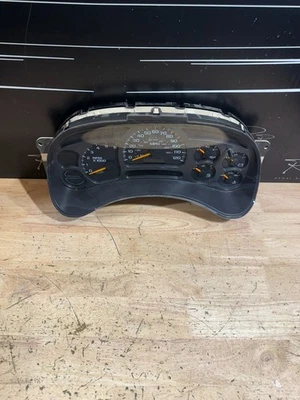 2003 - 2006 Chevrolet GMC SUV Silverado Sierra Cluster Gauge Speedometer - Image 1 of 4