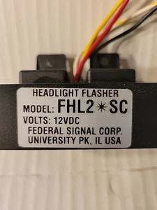 BUNDESSIGNAL Scheinwerfer Blinker FHL2-SC 12 VDC - Bild 1 von 3