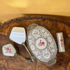 Vintage Embroidery Ladies Dressing Table 4 Piece Set - Bild 1 von 12